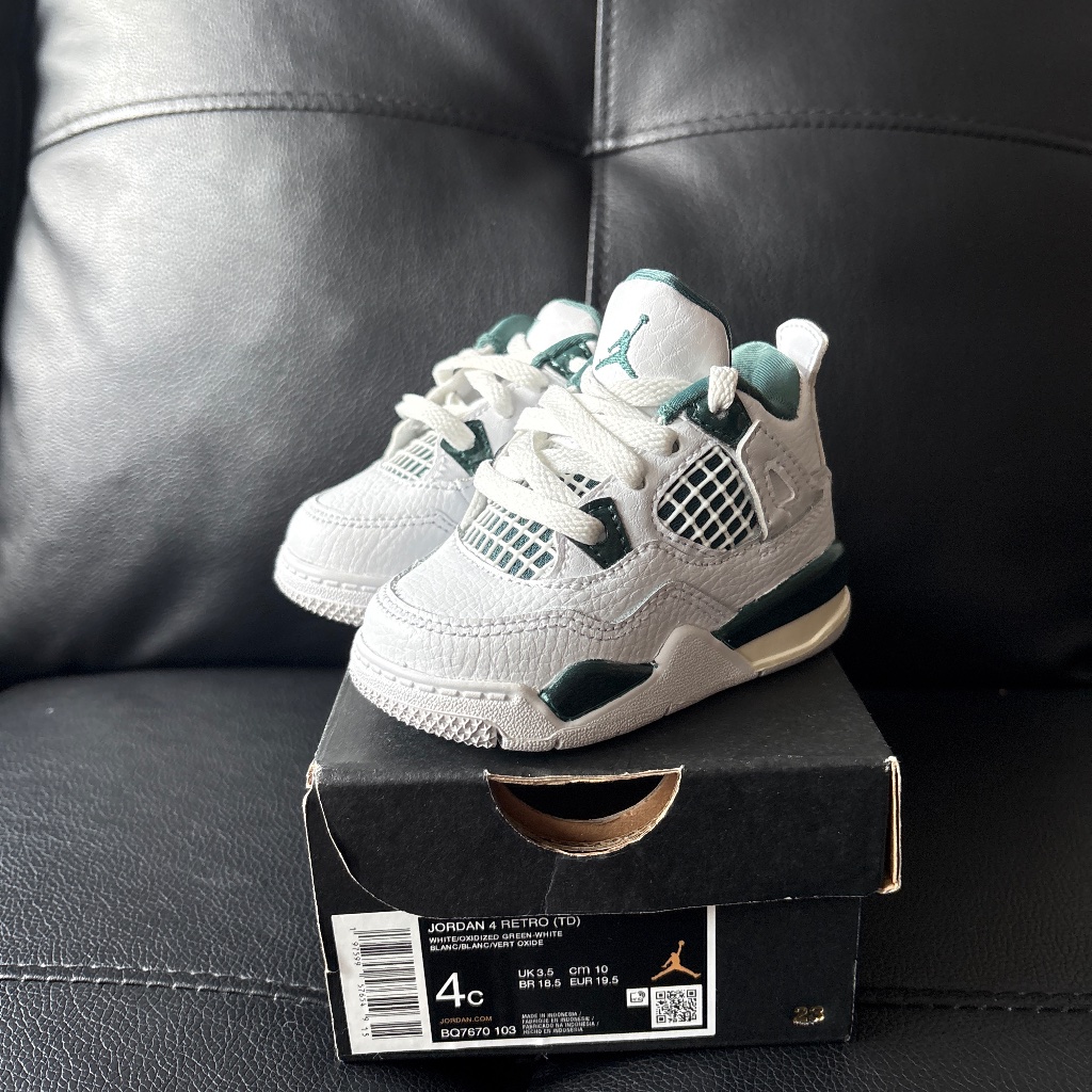 Jordan 4